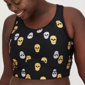 NWT Torrid Blaxk Glowing Skull Workout Bra